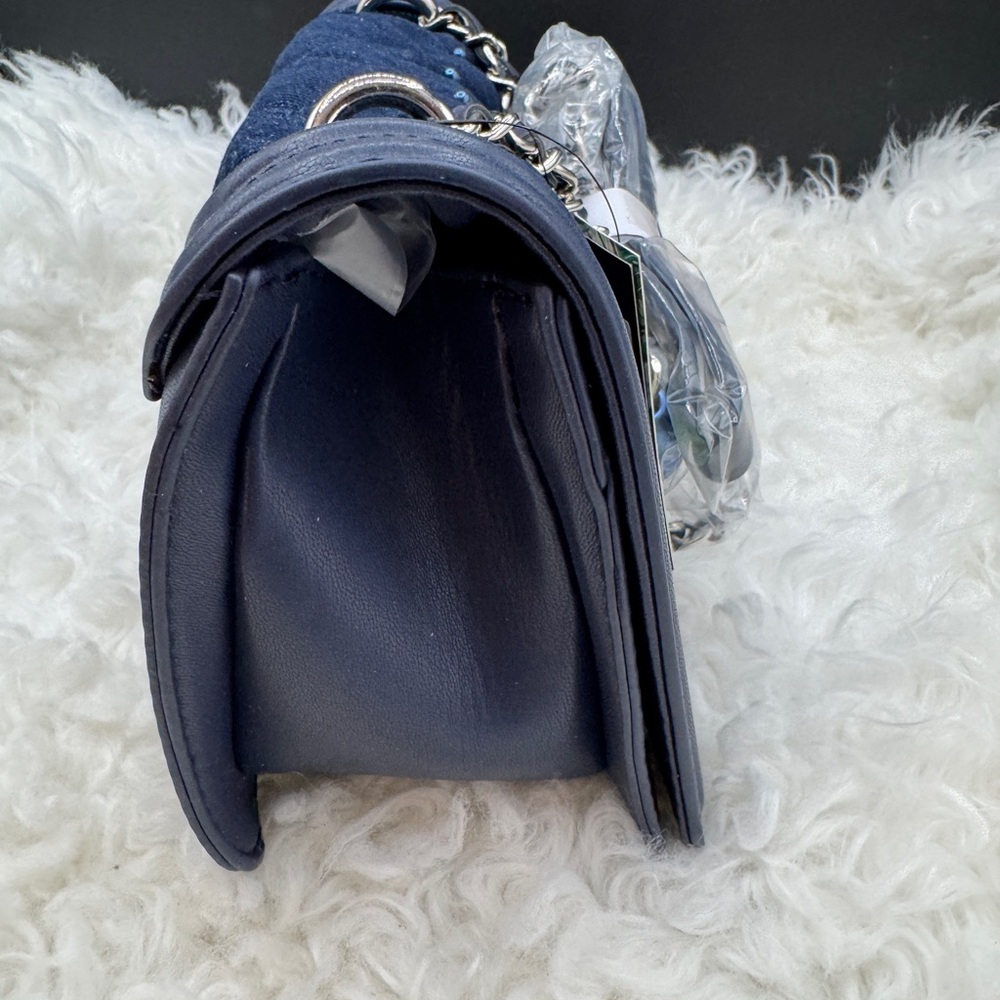 Badgley Mischka  Denim Diamond Quilted Crossbody w/Matching Pearls NWT - Picture 5 of 13